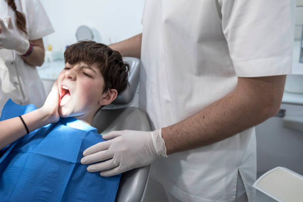 Best Weekend Emergency Dentist in North Braddock, PA
